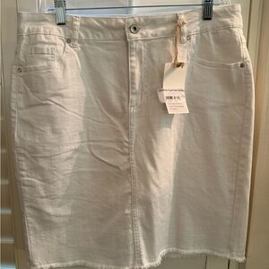 Women's White Denim Frayed Hem Skort